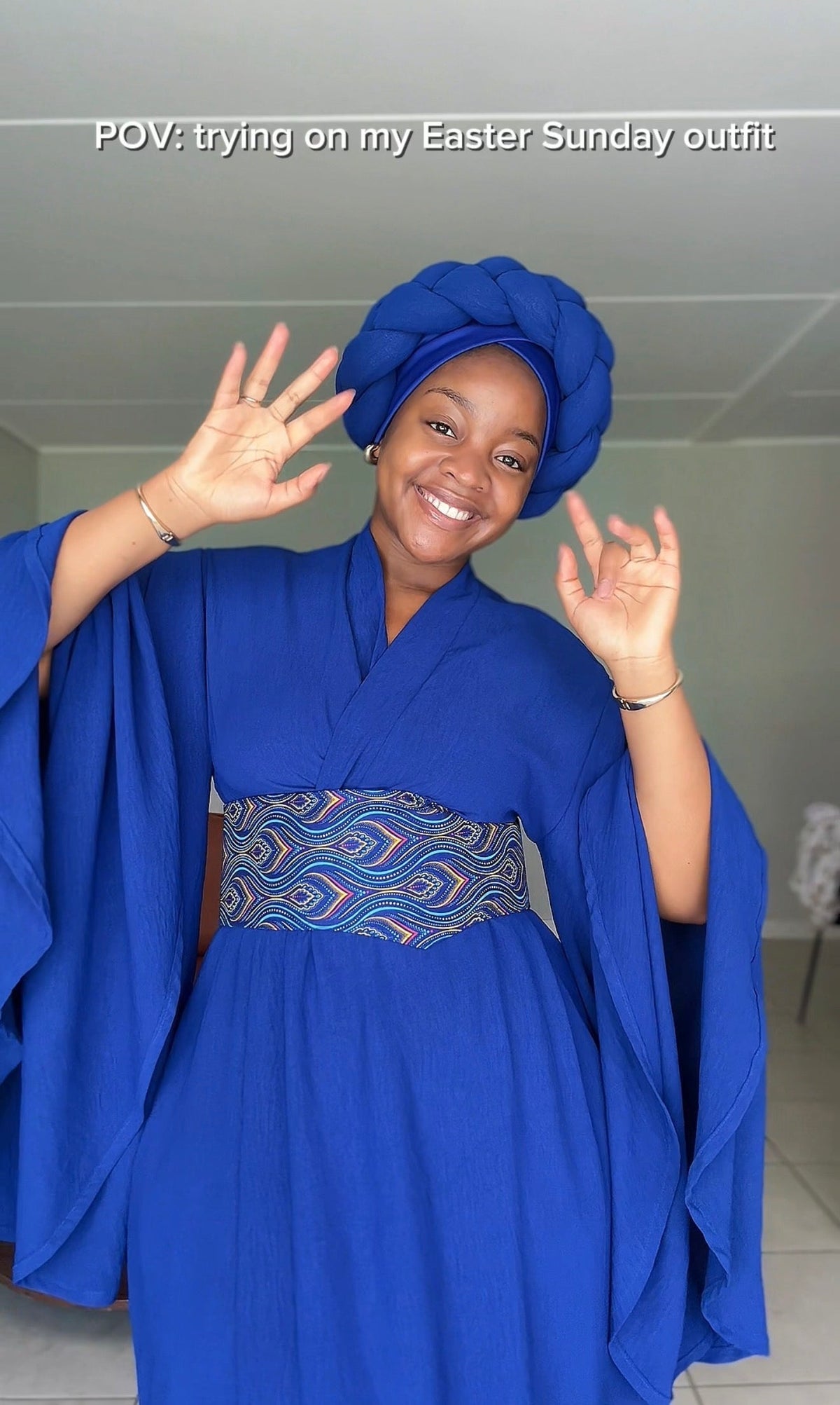 Blue Easter Sunday outfit - Tol'thema