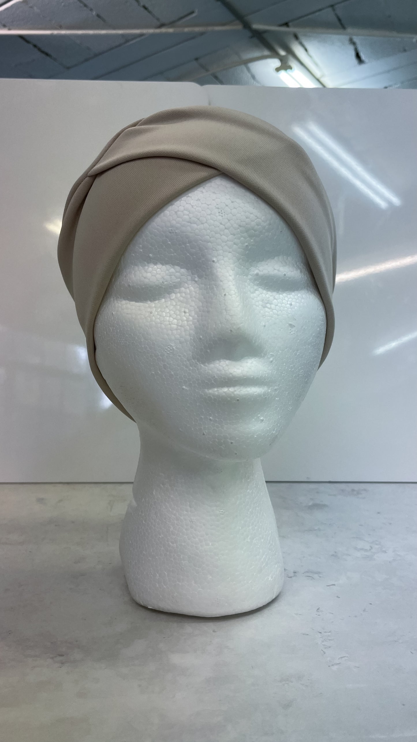 Plain turban (only)