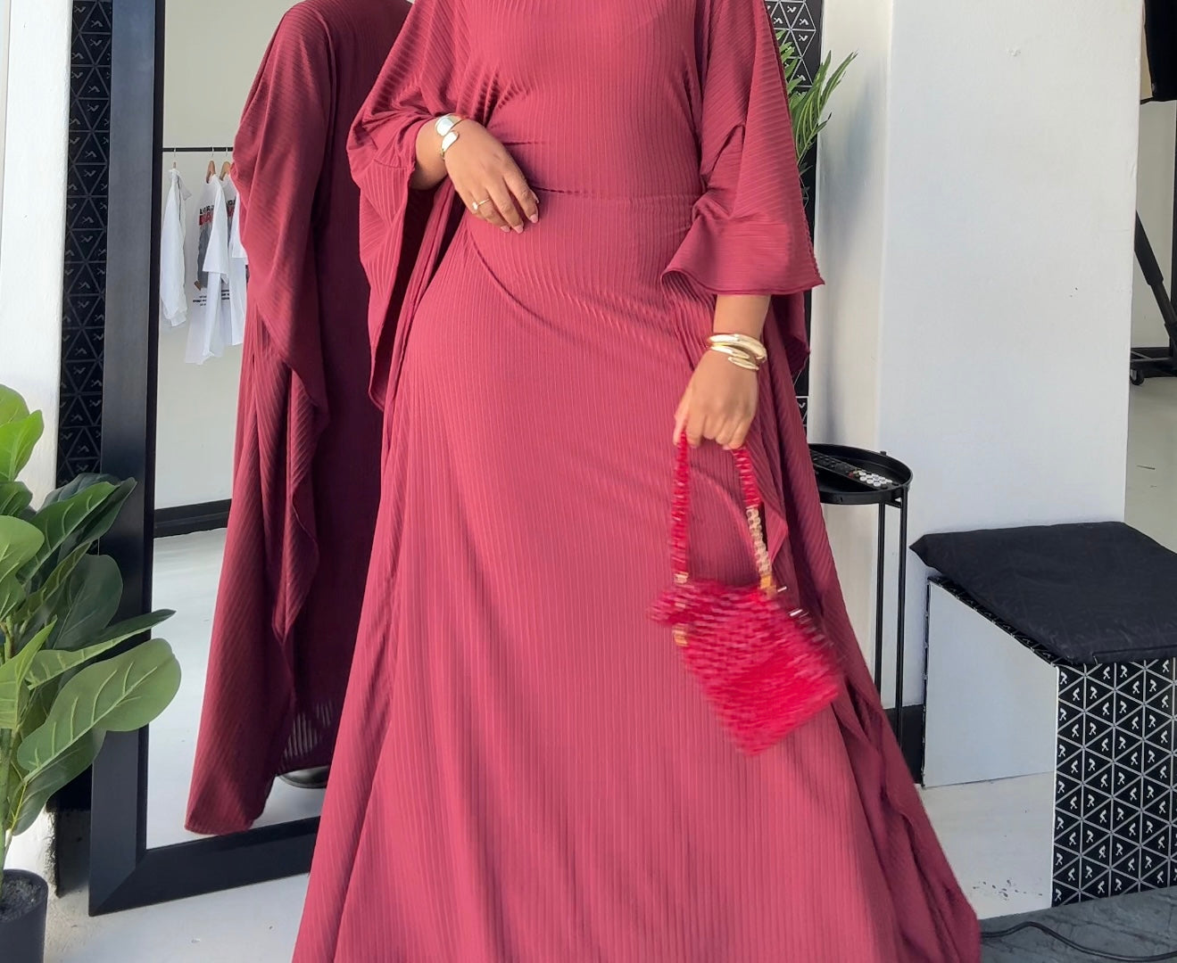 Plain Lindy- round neck  (regular &short)
