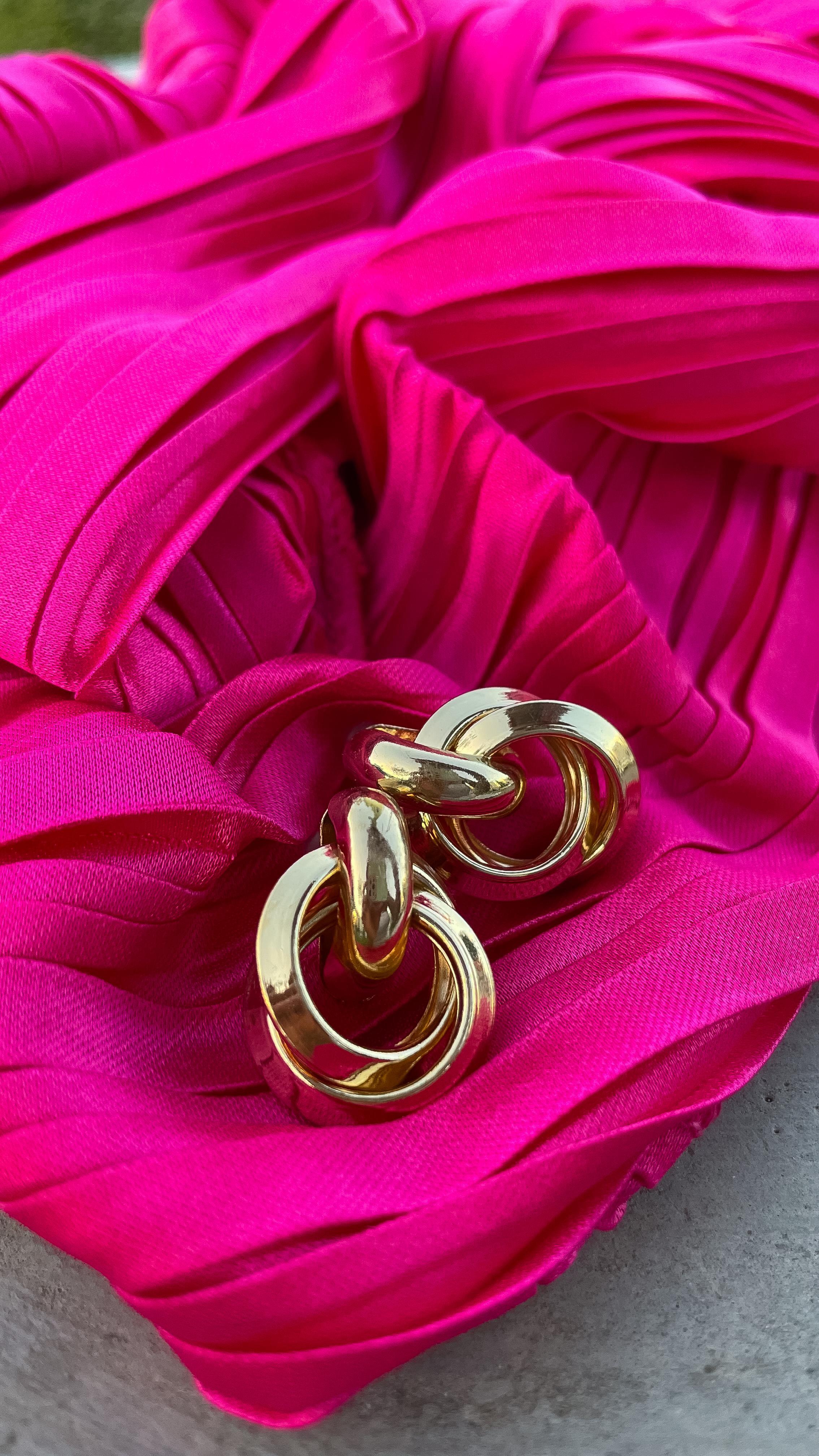 Gold Othela Earrings