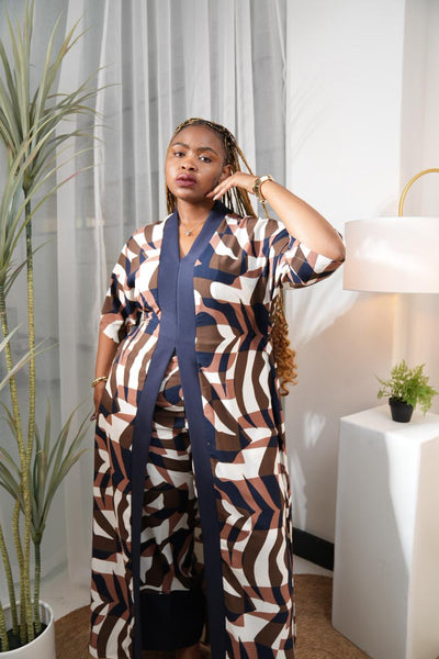 Serious Jess in print (regular & short)