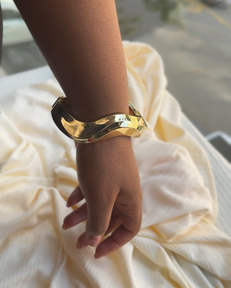 Golden Swirl Bangle - Tol'thema