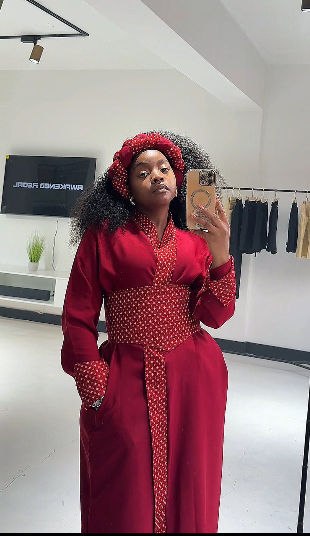 Snatched Kimono Mosadi - Tol'thema