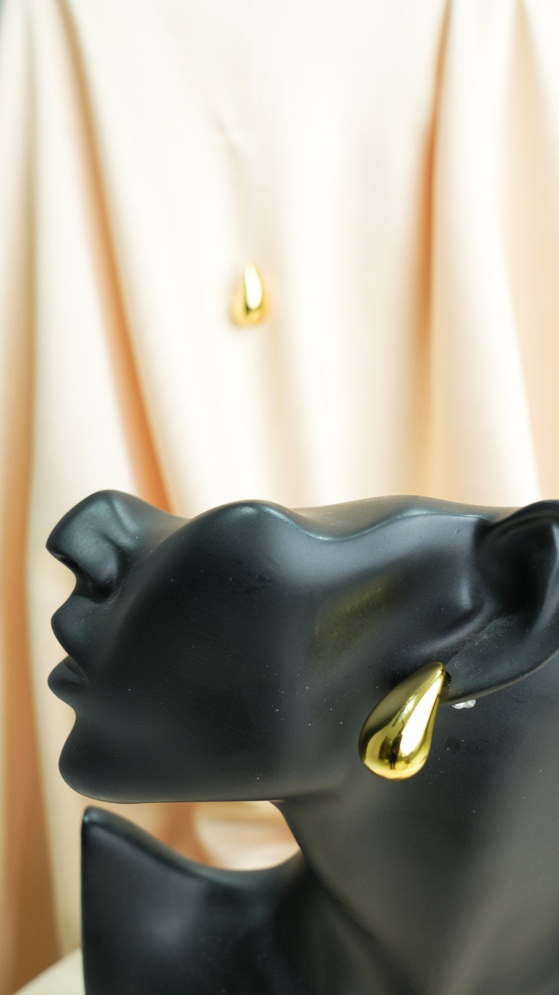 The Drop Earrings - Tol'thema