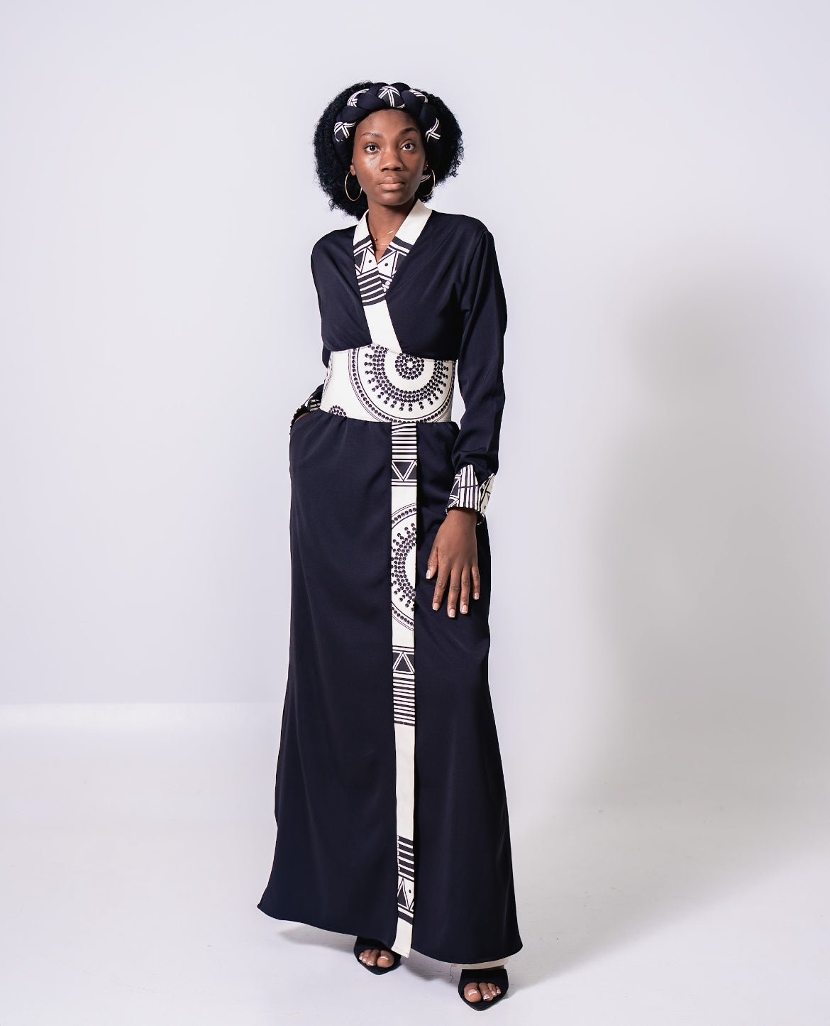 The Makoti long sleeve Snatched Kimono - Tol'thema