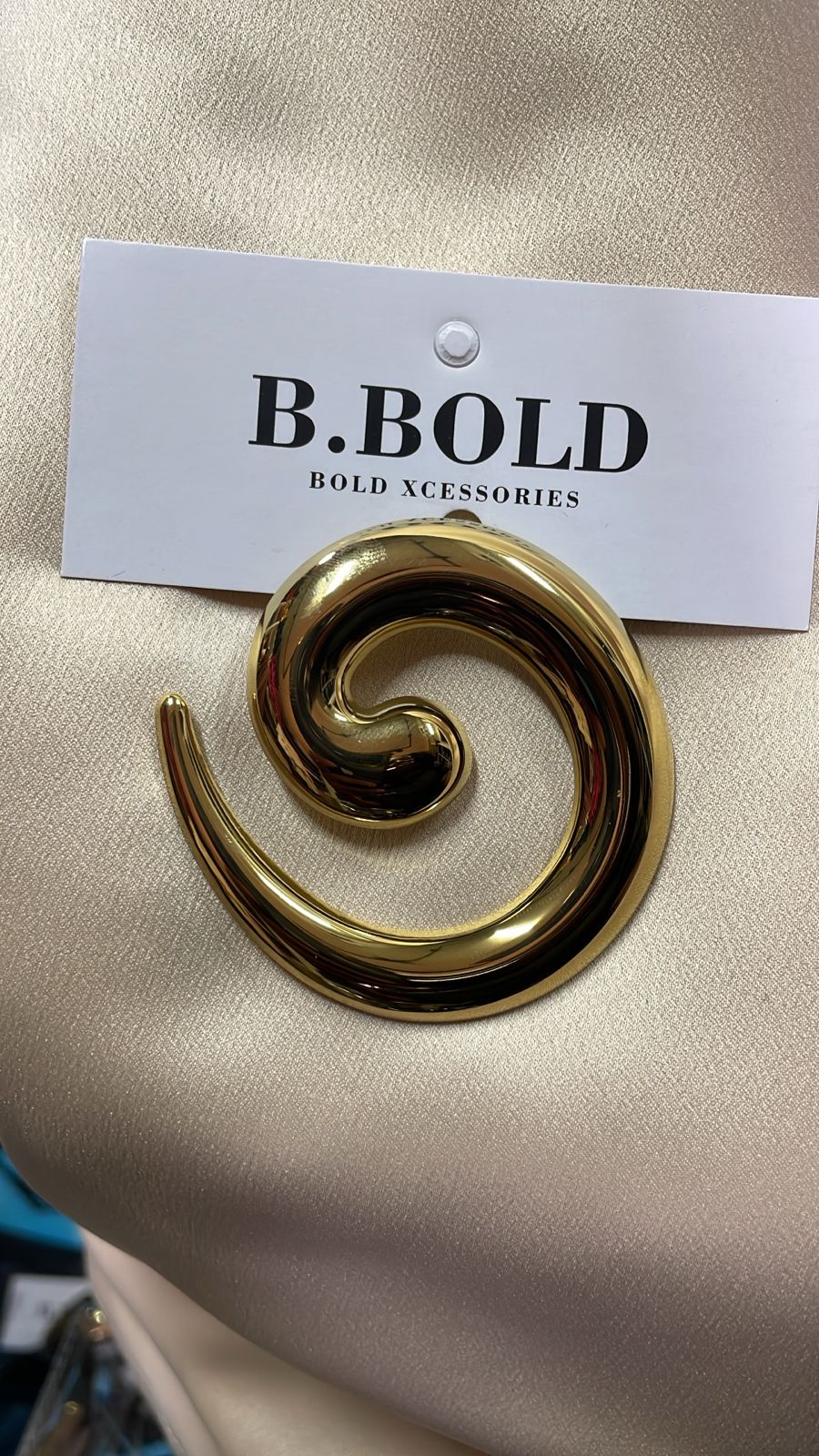 Vortex Gold Brooch - Tol'thema